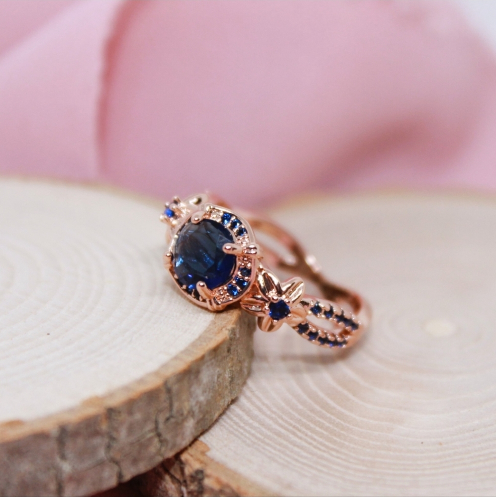 2Ct Round Cut Blue Sapphire Zircon Stone Halo Engagement Ring 18 K Gold Plated. - Picture 3 of 12